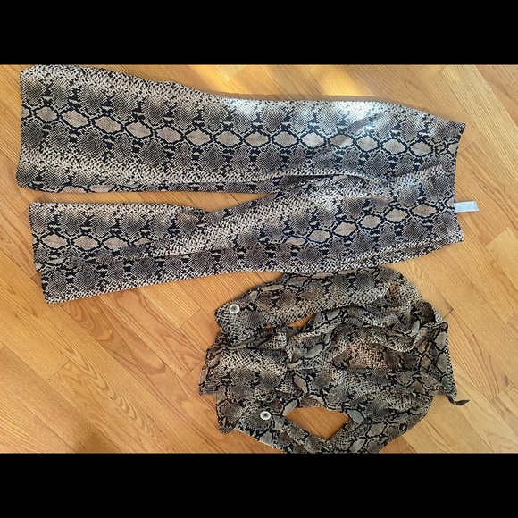 Zara set size small top and xs bottom - Picture 3 of 4